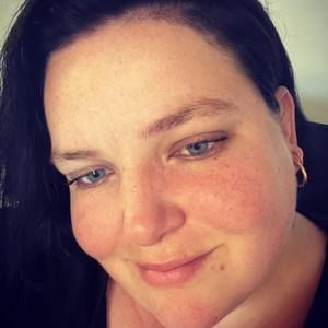 Meet your Posher, Melina